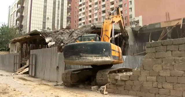 Bakıda görünməyən FIRILDAQÇILIQ – Hamını görün necə aldadıblar… – VİDEO