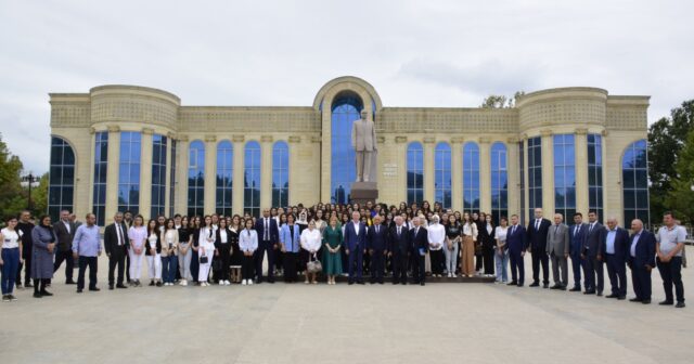 “Masallı Təhsil Fondu” Heydər Əliyev mərkəzində tələbə qızlarla görüş keçirib – FOTOLAR