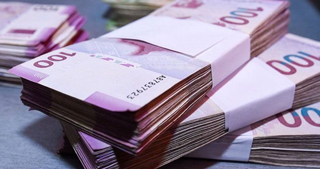 Azərbaycanda vəkilə qarşı 100 min manatlıq dələduzluq – FOTO