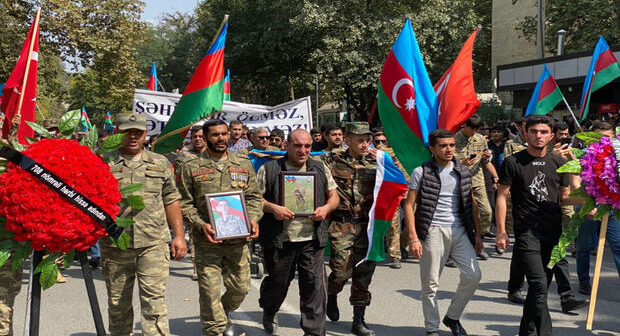 Mingəçevirdən olan şəhid dəfn edildi
