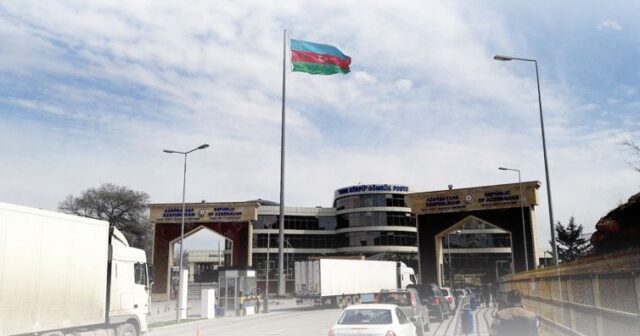 Sərhədlər bağlı qaldıqca əhalinin durumu ağırlaşır – Ekspert