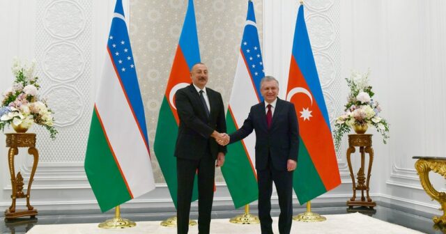 Səmərqənddə Azərbaycan və Özbəkistan prezidentləri arasında görüş oldu