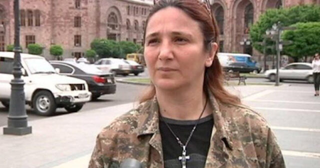 Ordumuz Qarabağda vəhşiliklər etmiş məşhur erməni qadını məhv etdi- FOTO/VİDEO
