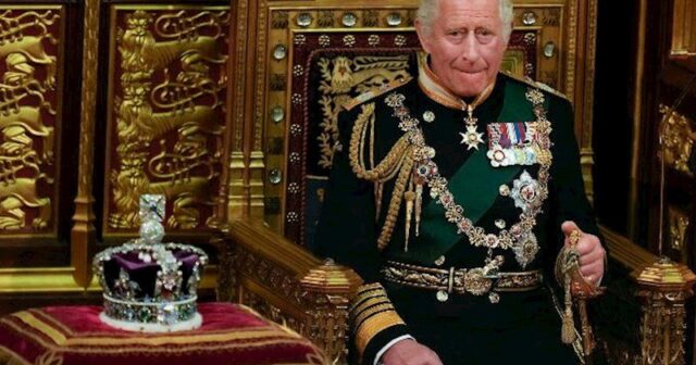 III Çarlz rəsmi şəkildə Britaniya Kralı elan olunub