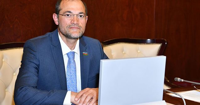 Deputat şəhidin qardaşına ev verilməsindən DANIŞDI