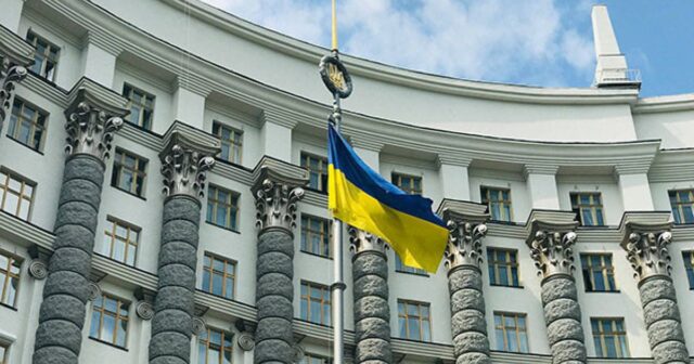 Ukrayna İran səfirini ölkədən qovdu