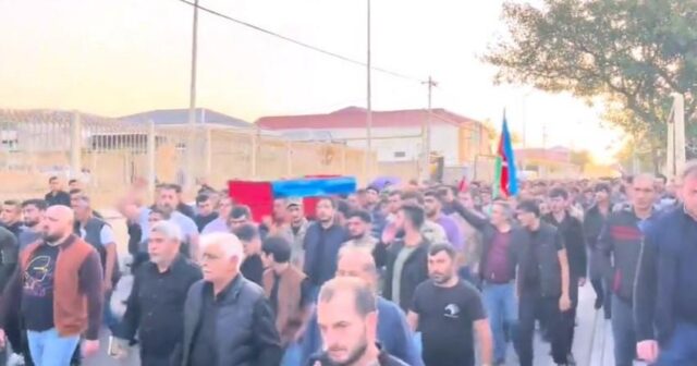 Azərbaycan Ordusunun şəhidi və atası dəfn edilib
