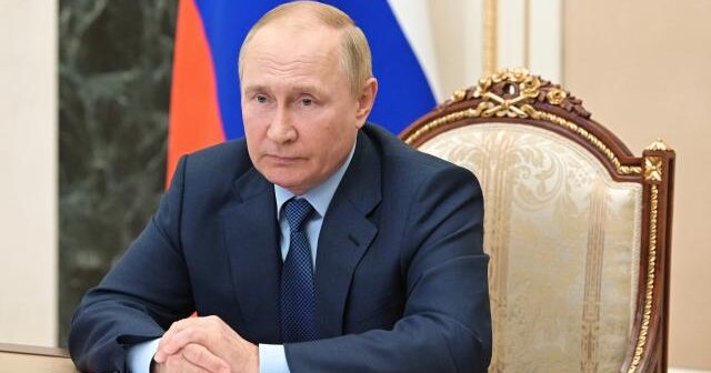 Putinə növbəti zərbə