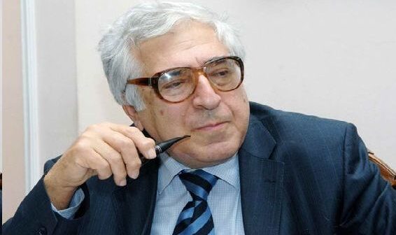 Yazıçılar Birliyinin qurultayı: Anarın iki rəqibi var