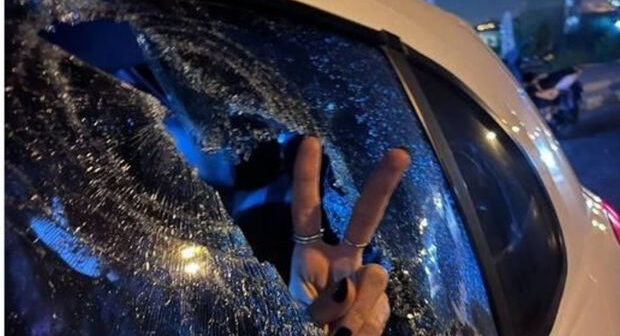 İranlı gənc: Azadlığa 2 addım qaldı