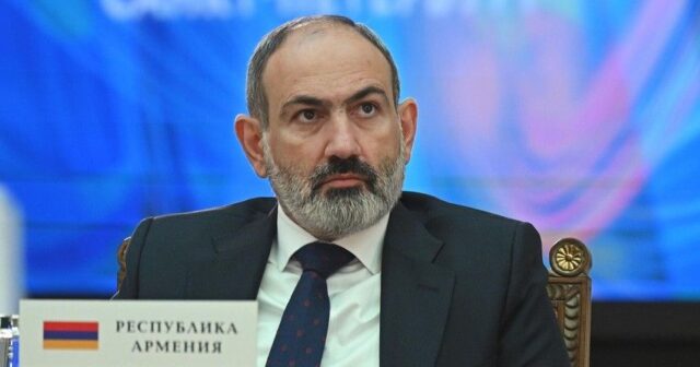 “Çavuşoğlu tapşırıq verir, Paşinyan yerinə yetirir” – Saqatelyan
