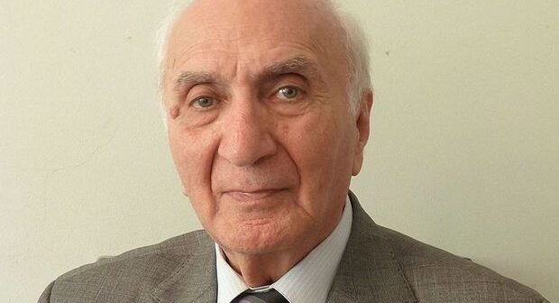 Azərbaycanda keçmiş deputat vəfat etdi