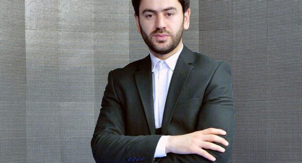 Üzeyir Mehdizadə xəsarət aldı: Əlinə 12 tikiş vuruldu – FOTO