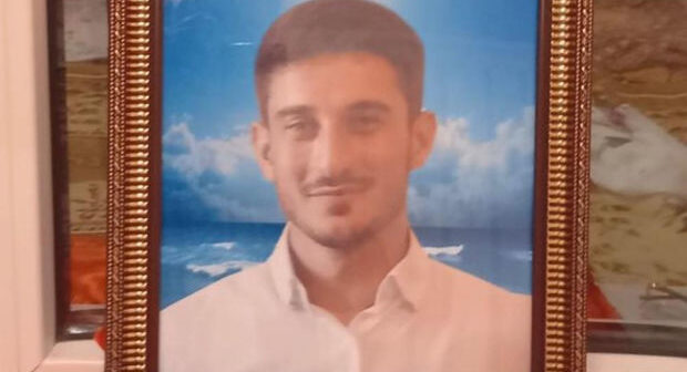 “Ana, məni sabah 09:00-da oyadarsan” deyib, özünü asdı – Tələbənin intiharının təfərrüatı