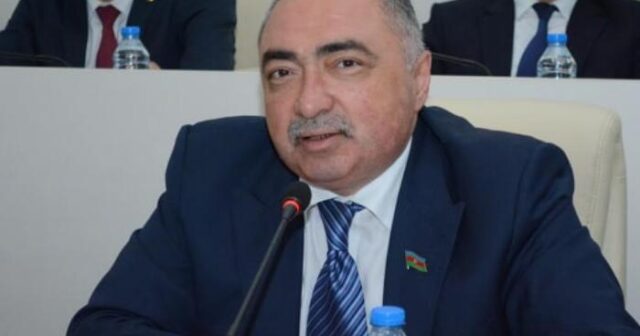 “İşbazlar 1 manatlıq olan bu dərmanı 100-150 manata satırlar”