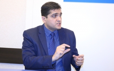 “QALDI İRANIN ERMƏNİLƏRƏ PUA VERMƏSİ…” – POLİTOLOQDAN SƏRT REPLİKA