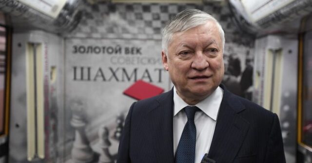 Karpov Raufu tənqid etdi – Adamı müalicə etdirmək lazımdır