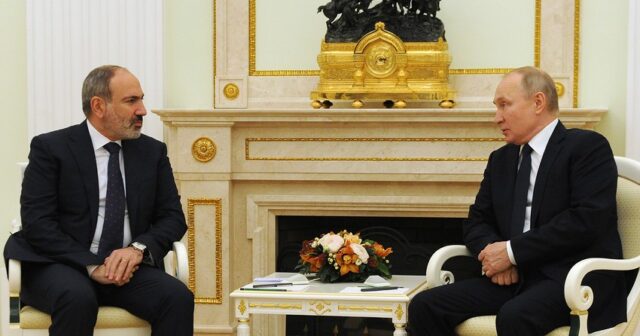 Paşinyanla Putin arasında görüş keçirilir