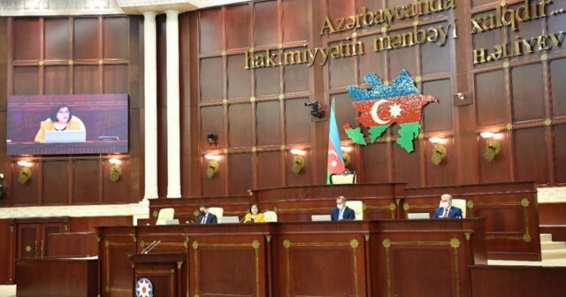Milli Məclis 4500-dən az üzvü olan partiyaların ləğvi ilə bağlı müddəanı l oxunuşda qəbul edib