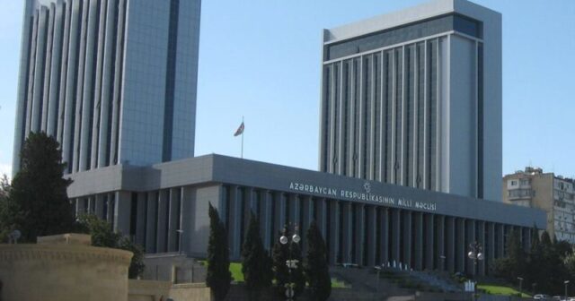 “Siyasi partiyalar haqqında” qanun layihəsinin yeni VARİANTI