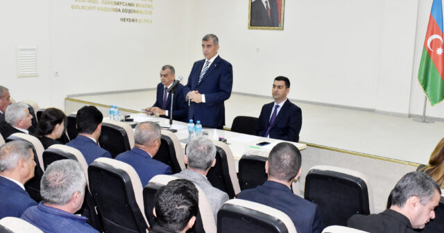 Gənclər Evində sakinlərlə növbəti səyyar görüş keçirilib