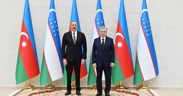 Səmərqənddə Azərbaycan və Özbəkistan prezidentlərinin görüşü keçirildi