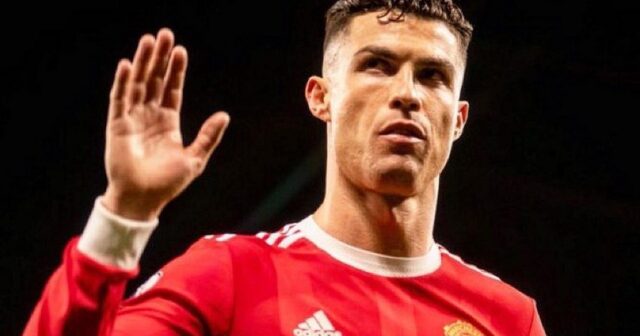 Ronaldu azarkeşlərlə vidalaşıb: “Yeni çağırış axtarmağın vaxtı çatıb”