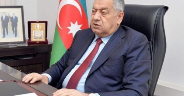 Vahid Əhmədov: “İran ağlını başına yığmalı, Azərbaycanla normal münasibətlər qurmalıdır”