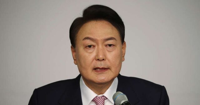 Koreya Prezidenti xalqdan üzr istəyib