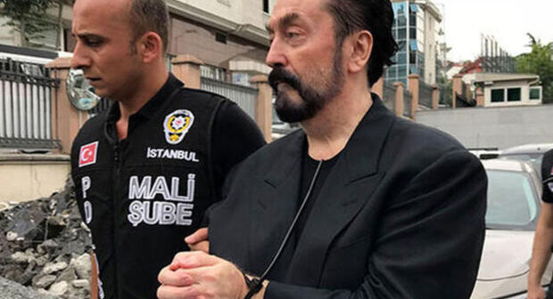 Adnan Oktara 8658 il həbs cəzası verildi