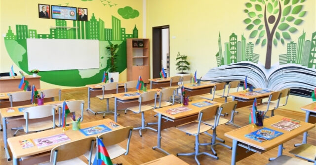 Məktəblərdə payız tətilinin vaxtı açıqlanıb
