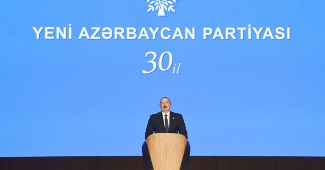 Prezident YAP-ın yubiley tədbirində