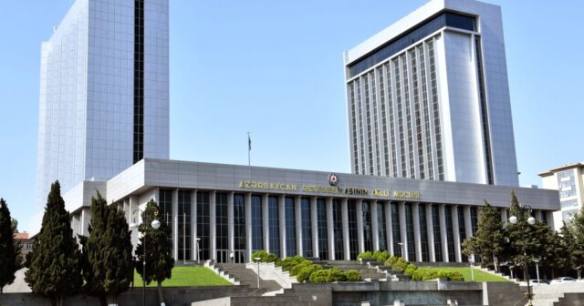 Parlamentdə təmsil olunmayan partiyalara da pul veriləcək