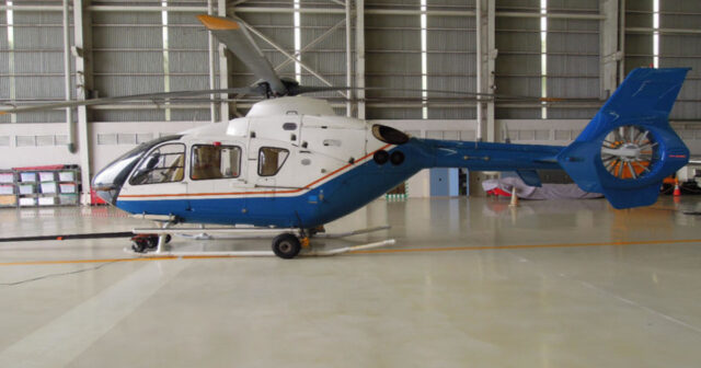 AZAL MİLYONLUQ HELİKOPTERLƏRİ SU QİYMƏTİNƏ SATIŞA QOYDU