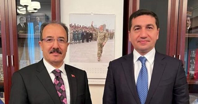 Cahit Baxçı Hikmət Hacıyevlə görüşüb