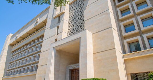 Prezident DTX hərbçi qulluqçuları və işçilərinin ştat sayı ilə bağlı dəyişiklikləri təsdiqləyib