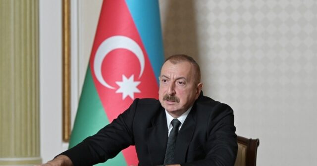 İlham Əliyev: “Məqsədlərimizə nail olmaq üçün səmərəli surətdə çalışmalıyıq”