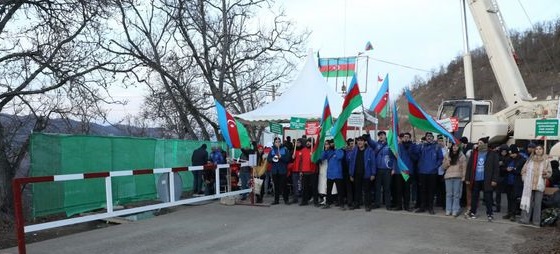 Xankəndi yolunda keçirilən etiraz aksiyası on iki gündür davam edir