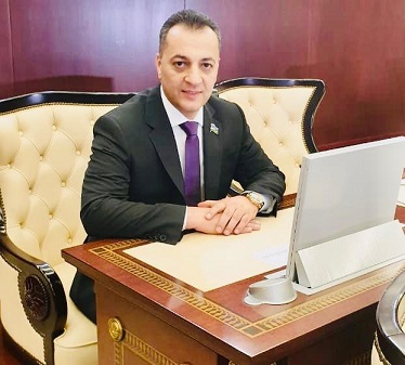 MİLLƏT VƏKİLİ: “TƏLƏBLƏR YERİNƏ YETİRİLƏNƏ KİMİ AKSİYA DAVAM ETMƏLİDİR”