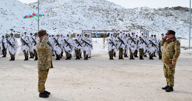 Generallar Laçında (FOTO/VİDEO)