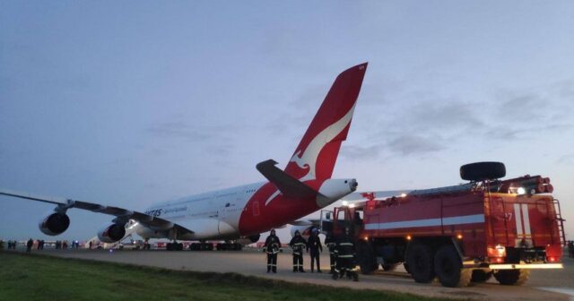Bakı aeroportunda həyəcan siqnalı: Dünyanın ən geniş təyyarəsi qəza enişi etdi