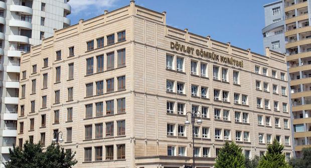 DSX və Gömrük rüsvayçılığı: Tutduğunuz narkotiki çəkə bilmirsiniz? – Video/Foto