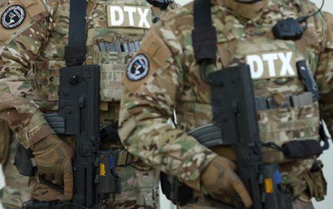 DTX Naxçıvandan 2 vəzifəli şəxsi Bakıya gətirdi – FOTO