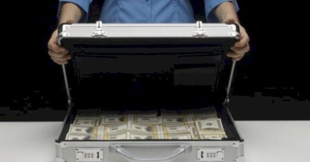 10 ay ərzində Azərbaycana 406 milyon dollar gətirən 10 şəxs kimdir?