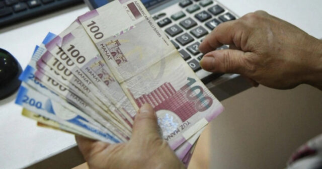 Pensiyanız 300 manatdırsa, bu qədər artım olacaq