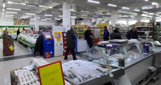 Azərbaycanda market rəhbəri məsuliyyətə cəlb edildi – FOTO