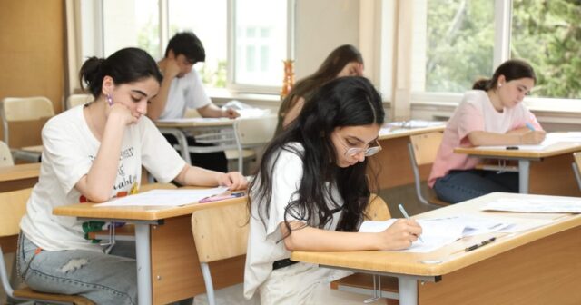 Gələn ilin buraxılış və qəbul imtahanların tarixləri açıqlanıb – QRAFİK