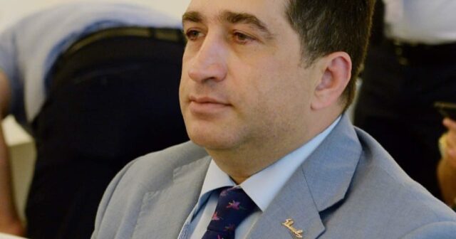 Mən niyə həbs edildim? – Zaur Mirzə-zadə yazır