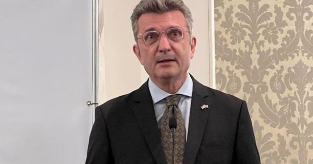ALMAN SƏFİR İRANDAKI SƏFİRLİYİMİZƏ HÜCUMDAN YAZDI