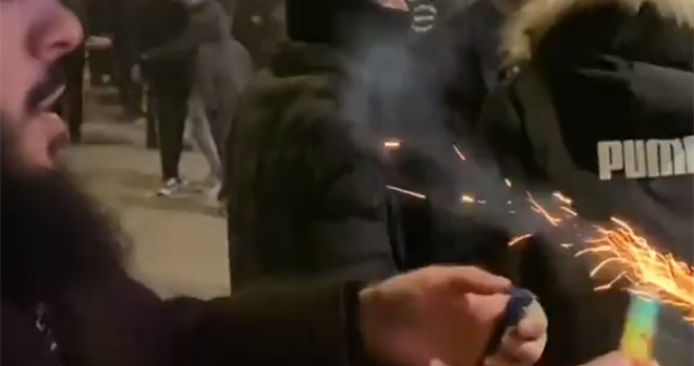 Gəncədə insanların üstünə “vzrıvpaket” atanlar həbs edildi – Video